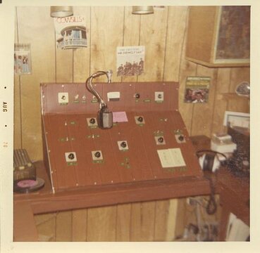 493_WXYE-FM_2nd_Co.jpg 493_WXYE-FM_2nd_Co.jpg