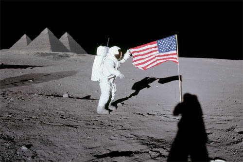 moon-pyramids.jpg moon-pyramids.jpg