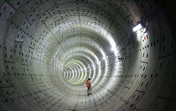 Deep tunnel.jpg Deep tunnel.jpg