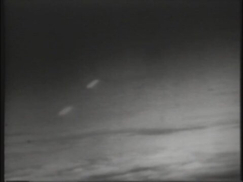 UFOs Are Here (1977)-2.JPG