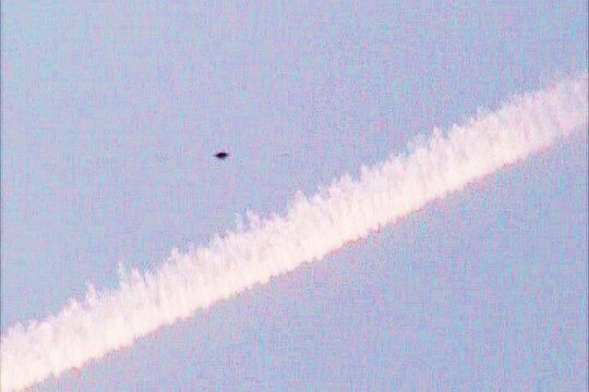 LAChemtrails2Still.JPG LAChemtrails2Still.JPG