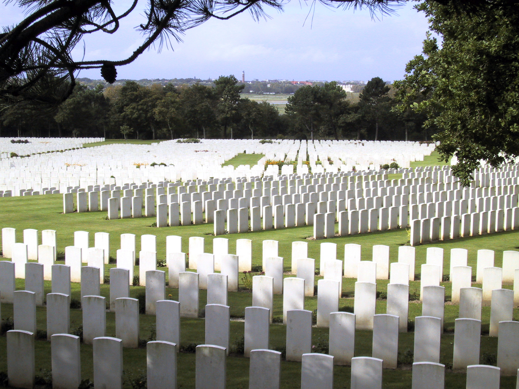 Etaples-cimetiere.JPG